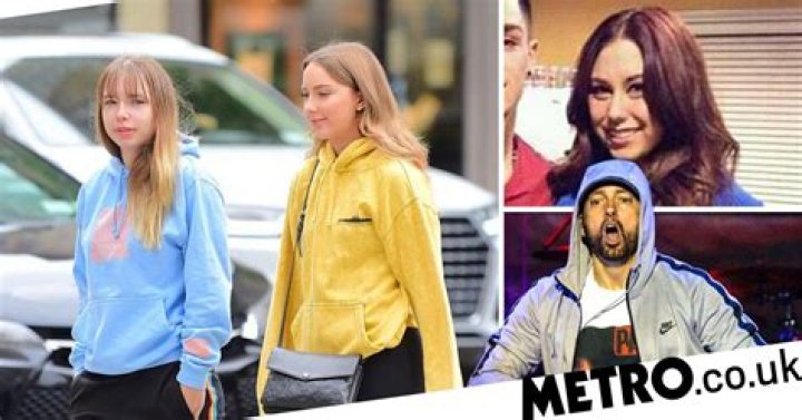 Почему Эминем опекает Алейну и Уитни?