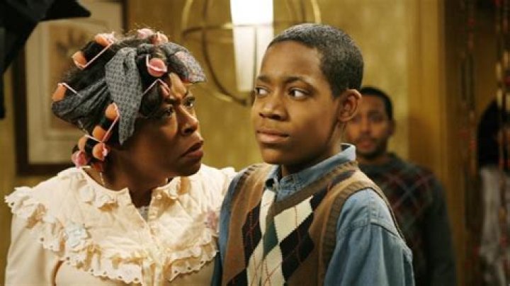 Why Everybody Hates Chris was Cancelled? – Celebrity.fm – #1 Official Stars, Business & People Network, Wiki, Success story, Biography & Quotes