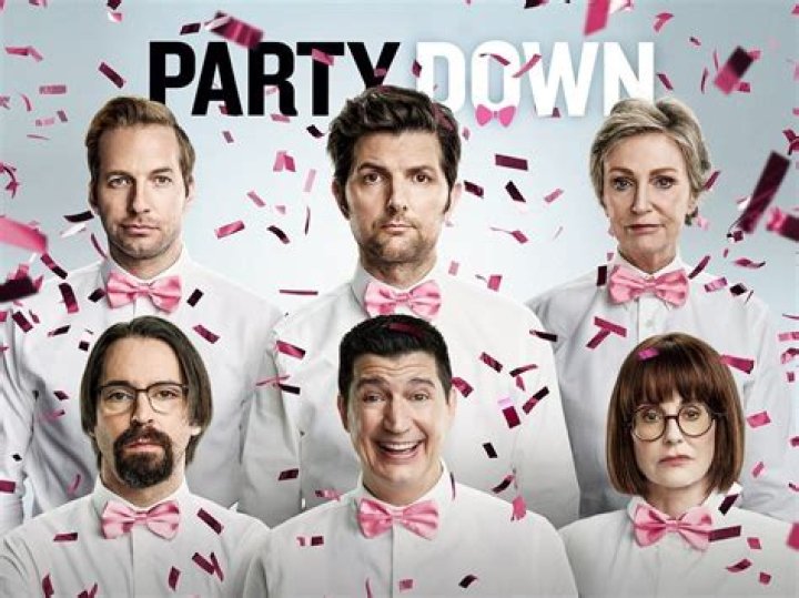 Why is Lizzy Caplan not returning to Party Down season 3?