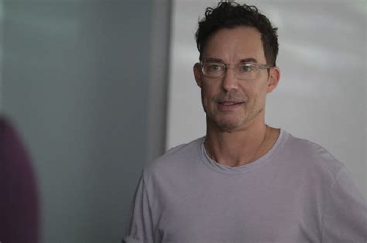 
Why Is Tom Cavanagh Leaving The Flash After Eight Years? 