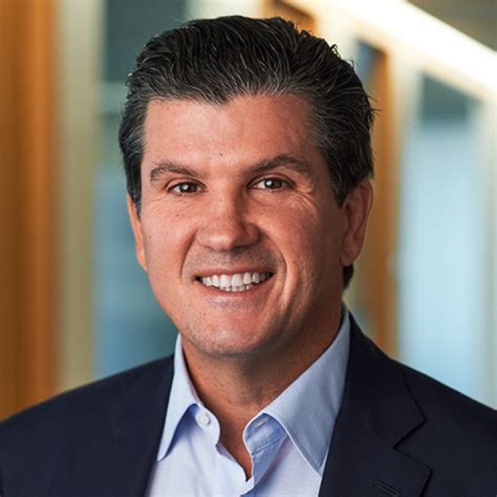 William E. Ford Biography, Age, Height, Wife, Net Worth, Family