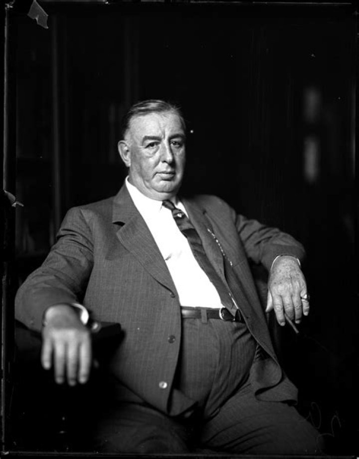 William Hale Thompson Biography, Age, Height, Wife, Net Worth, Family