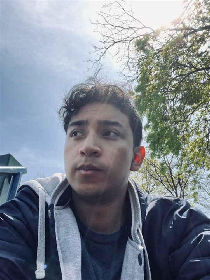 William Hernandez Biography, Age, Height, Wife, Net Worth, Family