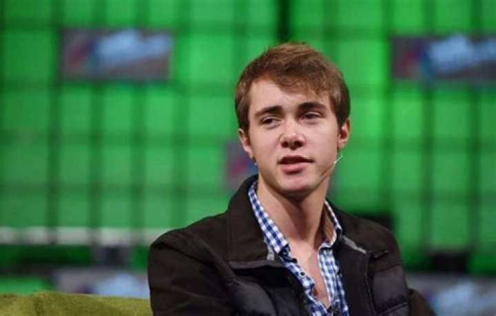 William LeGate Biography, Age, Height, Wife, Net Worth, Family