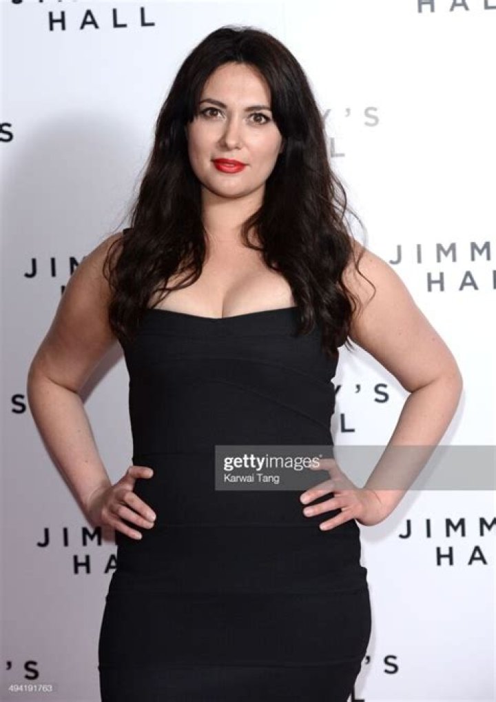 Yasmine Akram Biography, Age, Height, Husband, Net Worth, Family