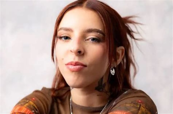 Young Miko (Rapero) - Edad, cumpleaños, biografía, hechos, familia, patrimonio neto, altura y más