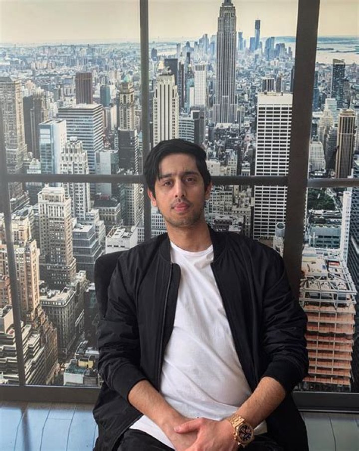 Zaf Baker (Entrepreneur) - Age, Birthday, Bio, Facts, Family, Net Worth, Height & More