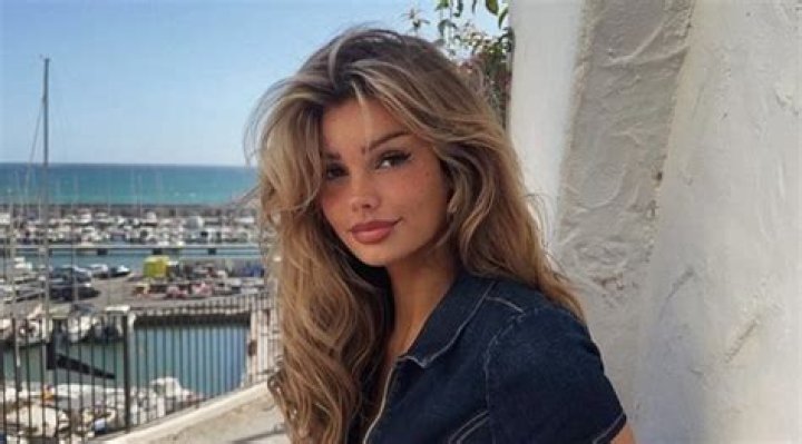 
Zhara Nilsson Height, Age, Boyfriend, Biography, Wiki, Net Worth 